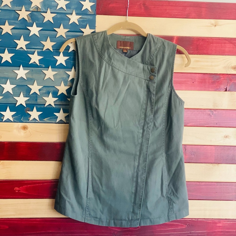 Hive and Honey vest